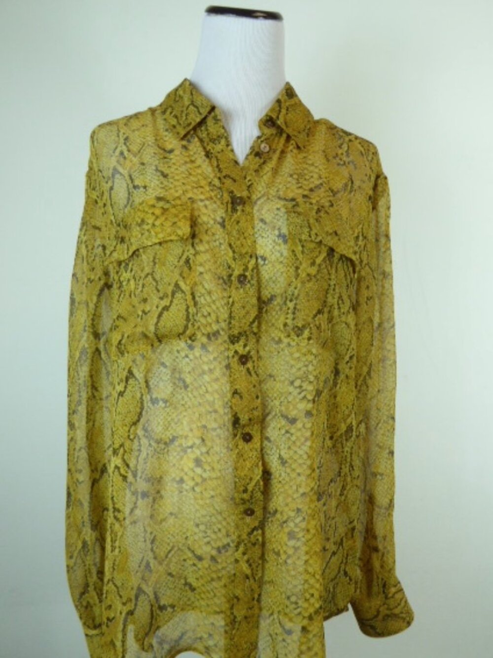 EQUIPMENT FEMME gold black snake print SHEER SILK oversized long SHIRT TOP M